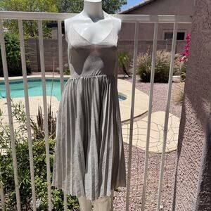 Women's Elevenses Silver Spaghetti Straps Pleated Midi Dress Size 2